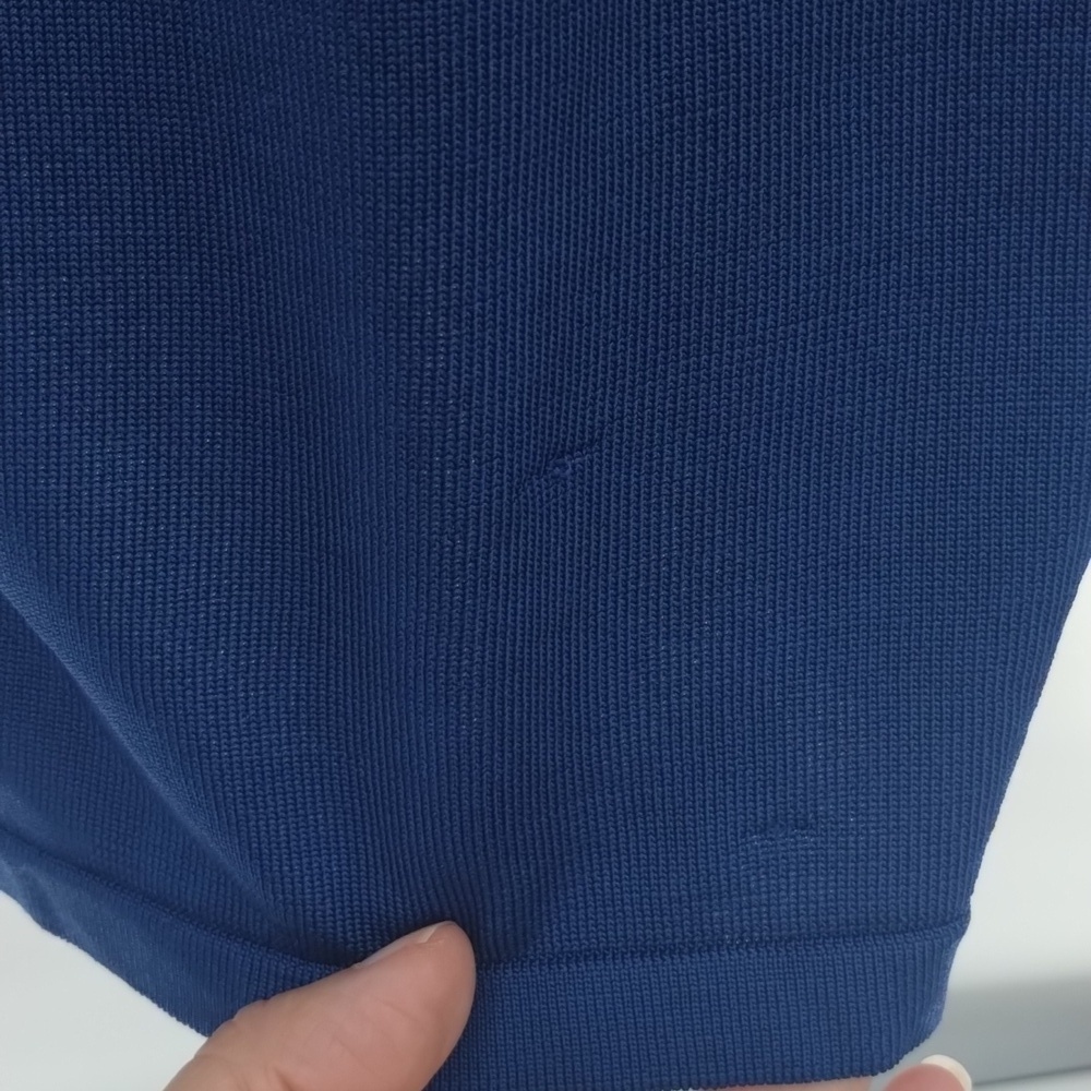 Ann Taylor royal blue stretch top size XS fitted cap short sleeve Factory - Picture 8 of 9